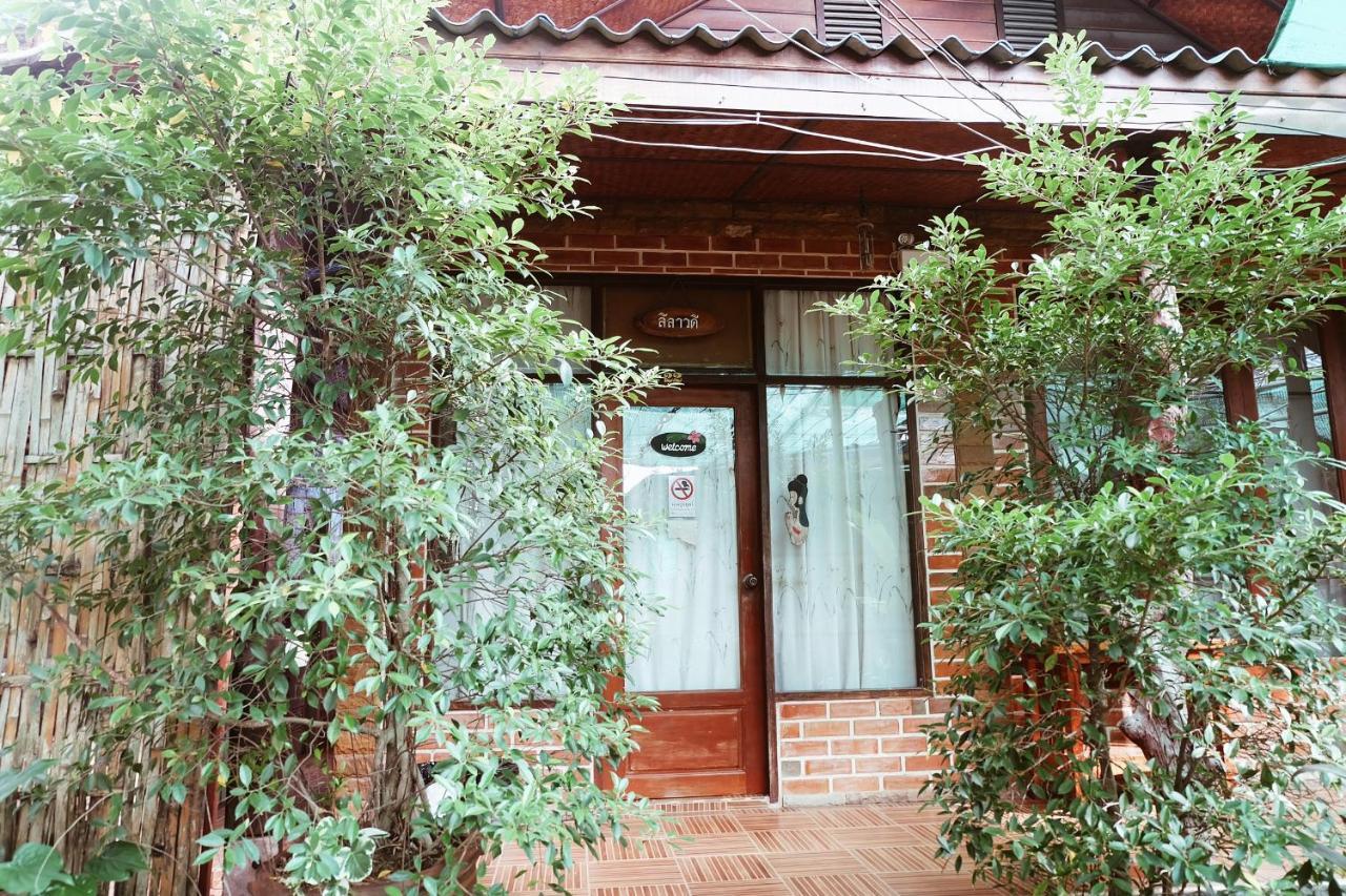 Ruennamyen Resort Amphawa Samut Songkhram Buitenkant foto