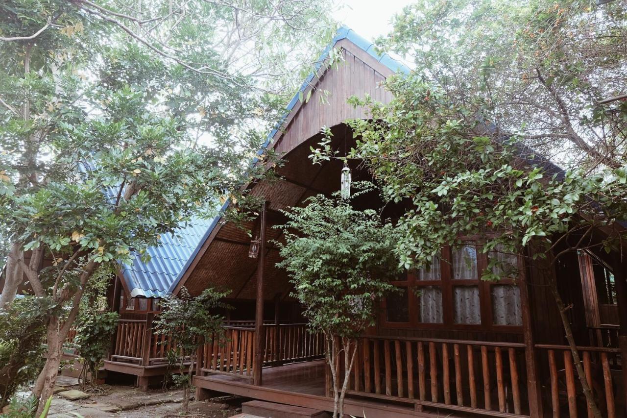 Ruennamyen Resort Amphawa Samut Songkhram Buitenkant foto
