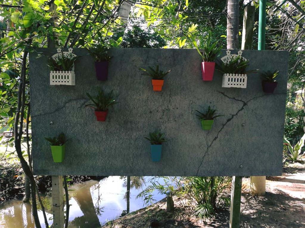 Ruennamyen Resort Amphawa Samut Songkhram Buitenkant foto