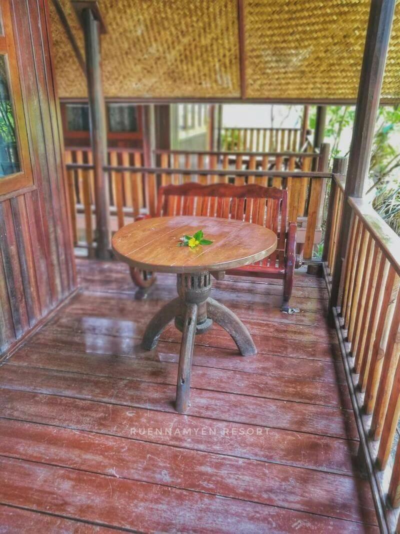 Ruennamyen Resort Amphawa Samut Songkhram Buitenkant foto